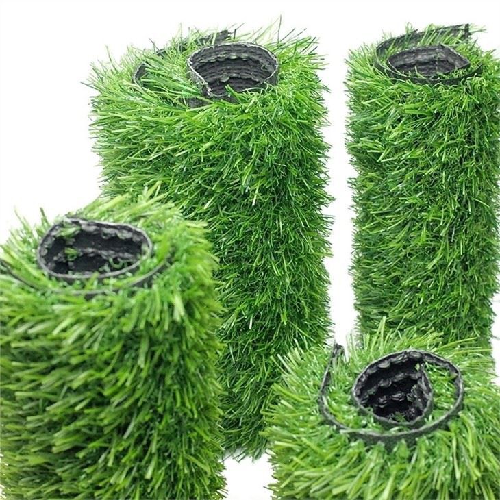 artificial grass per sq ft